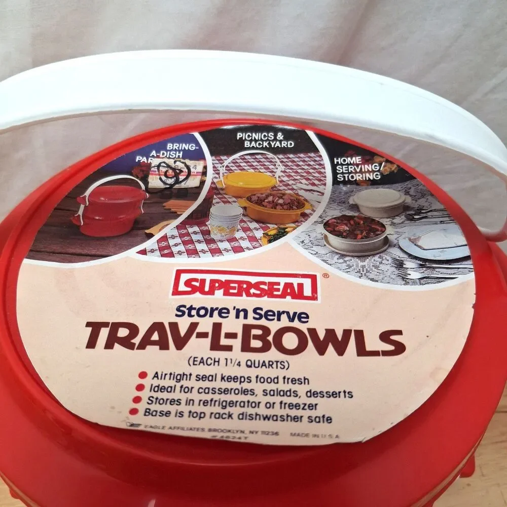 Vintage Superseal TRAV-L-BOWL Plastic 2 Quart Each Kitchen Storage Container Red
